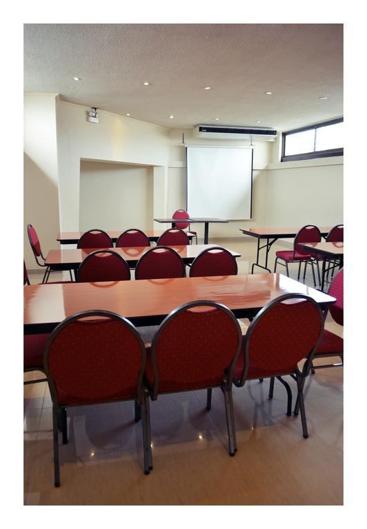 Hotel Plaza Cienfuegos Talca  Zewnętrze zdjęcie